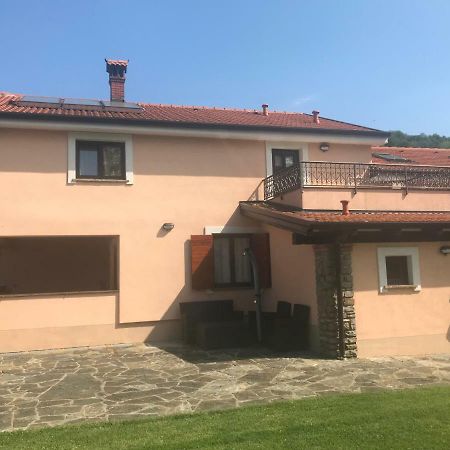 Apartments Vidovic Cezarji Luaran gambar