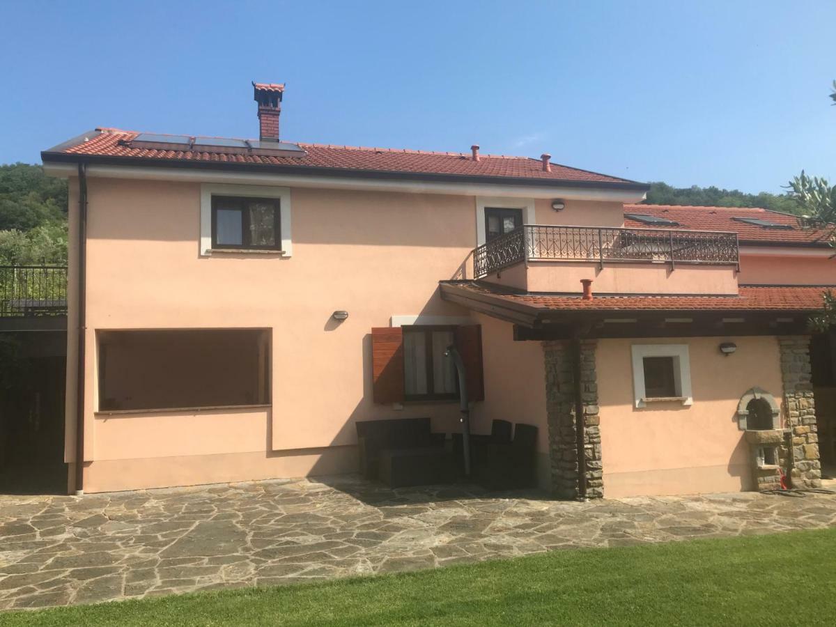 Apartments Vidovic Cezarji Luaran gambar