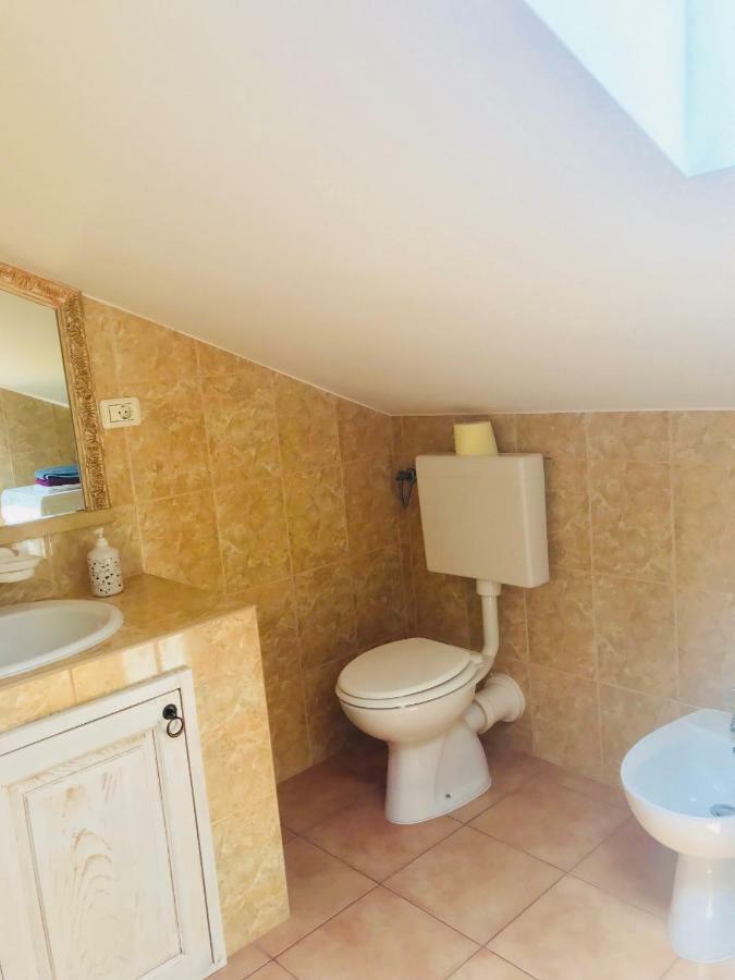Apartments Vidovic Cezarji Luaran gambar