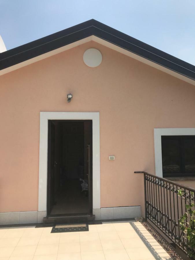 Apartments Vidovic Cezarji Luaran gambar