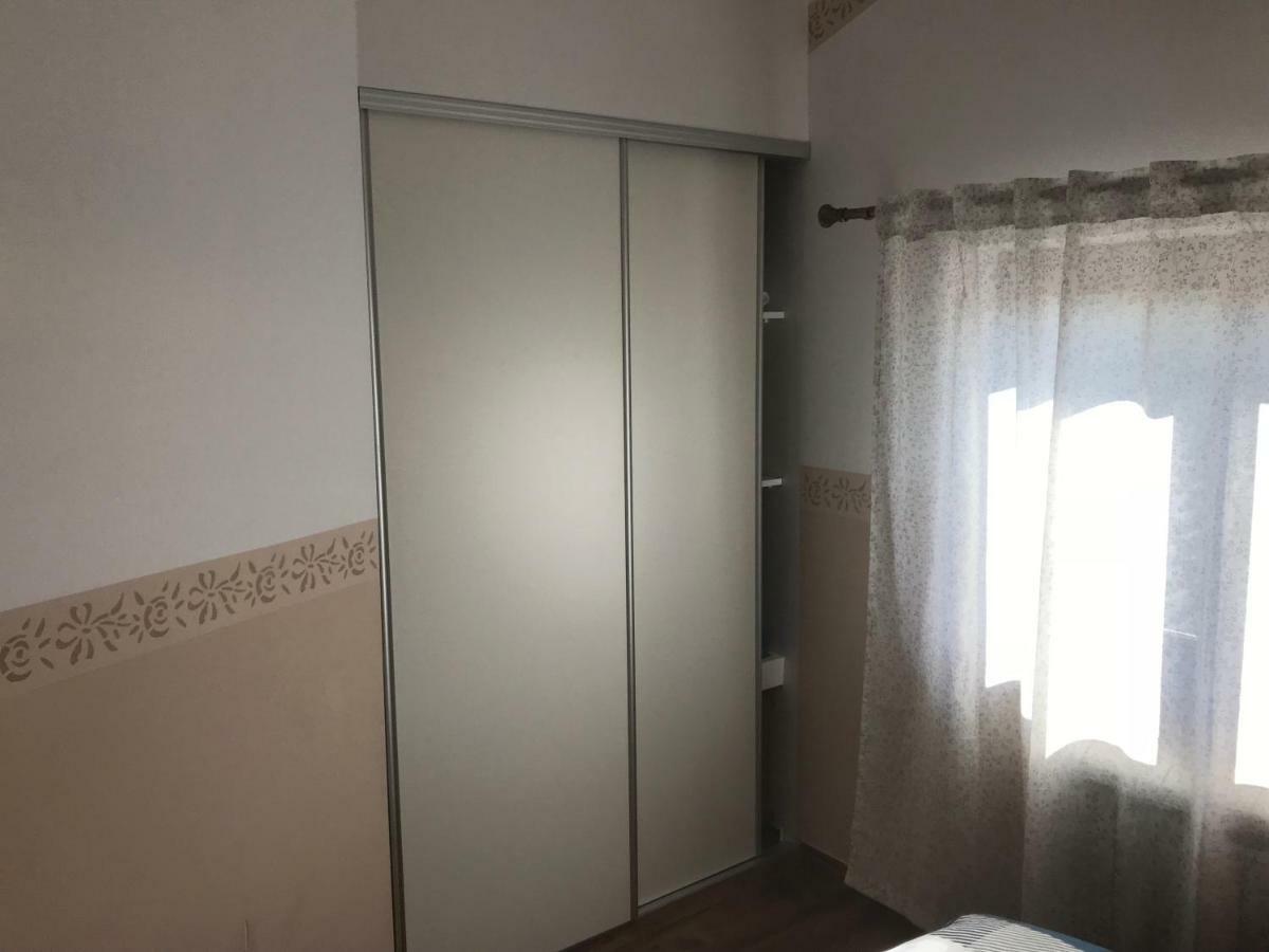 Apartments Vidovic Cezarji Luaran gambar